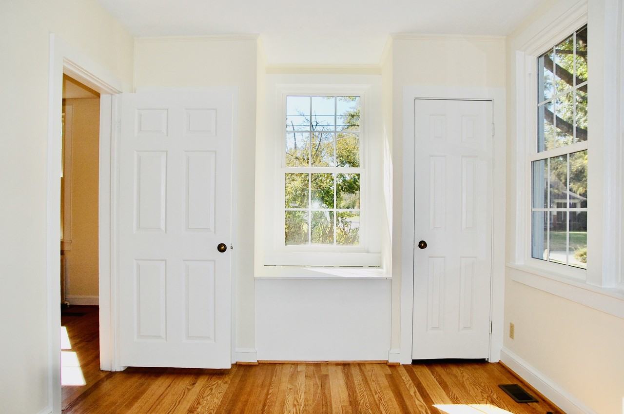 806 Essex St #NA - Photo 3 of 18
