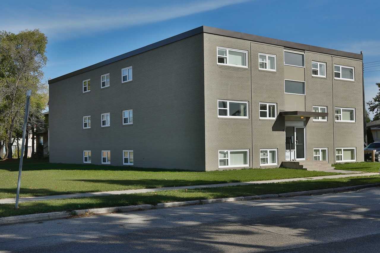 595 Fleming Avenue Apartments 595 Fleming Ave, Winnipeg, MB R2K 1V2