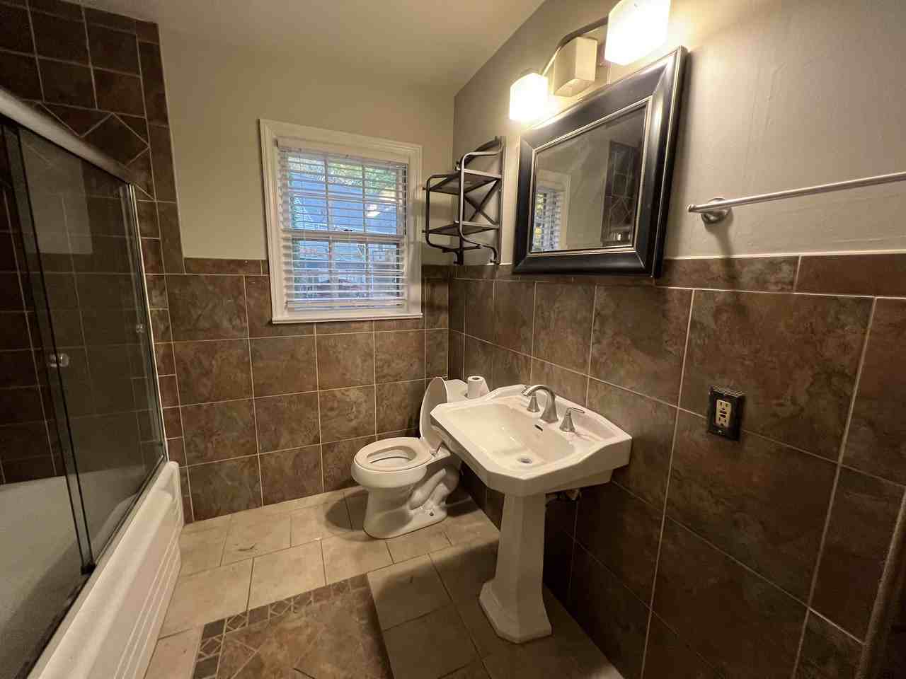 1184 Lamont Dr #1 - Photo 7 of 7