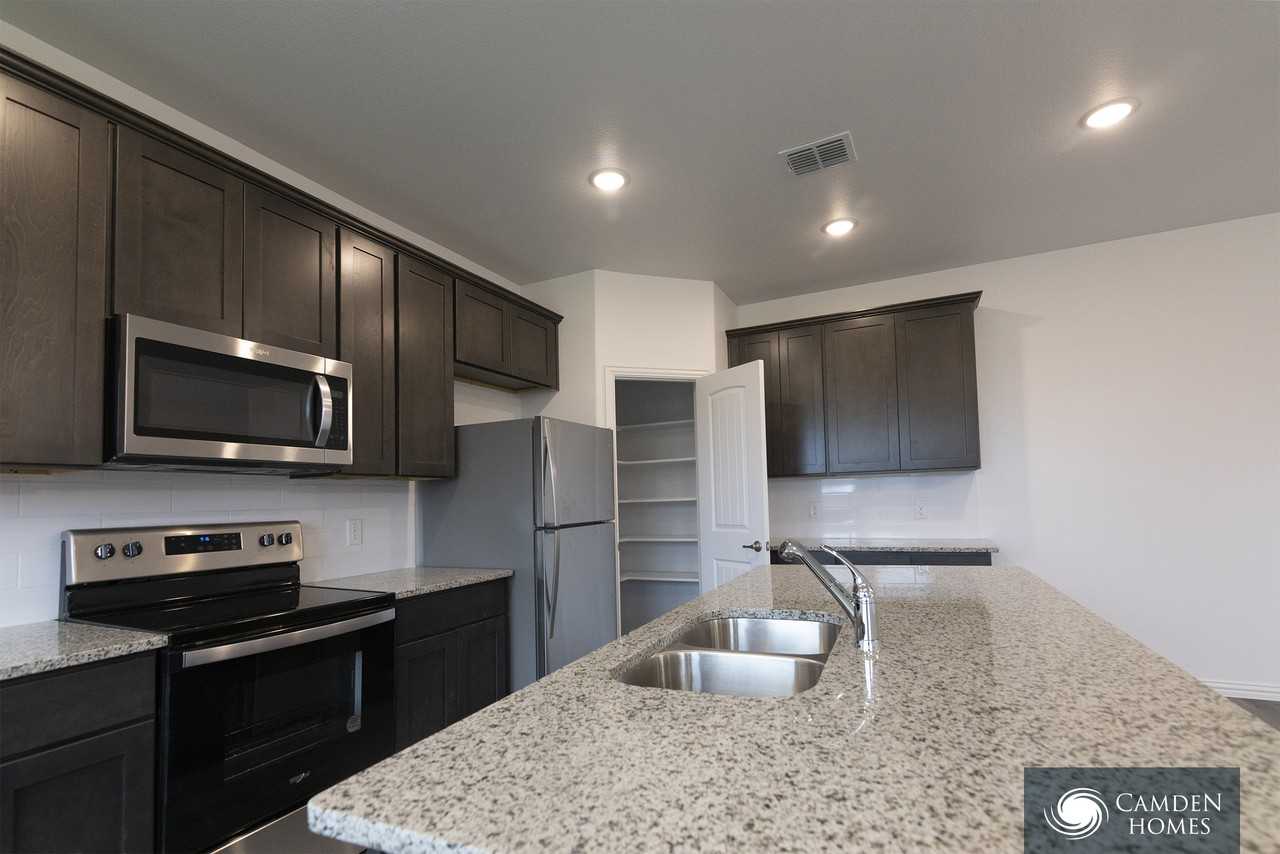 6993 Calle Amanda Drive - Photo 4 of 8