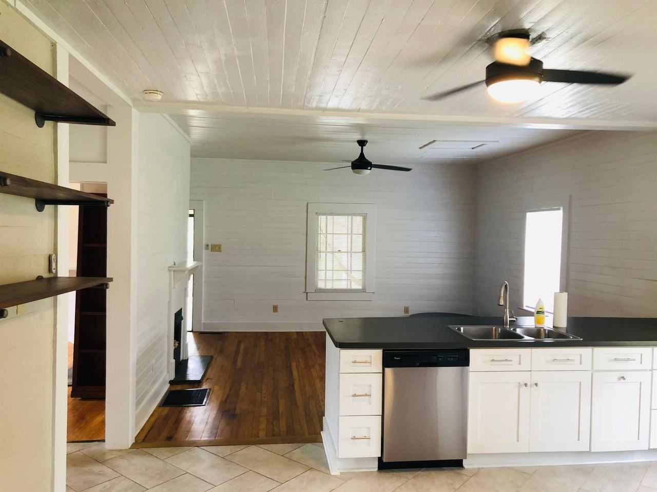 140 Hiawassee Ave #1 - Photo 4 of 15