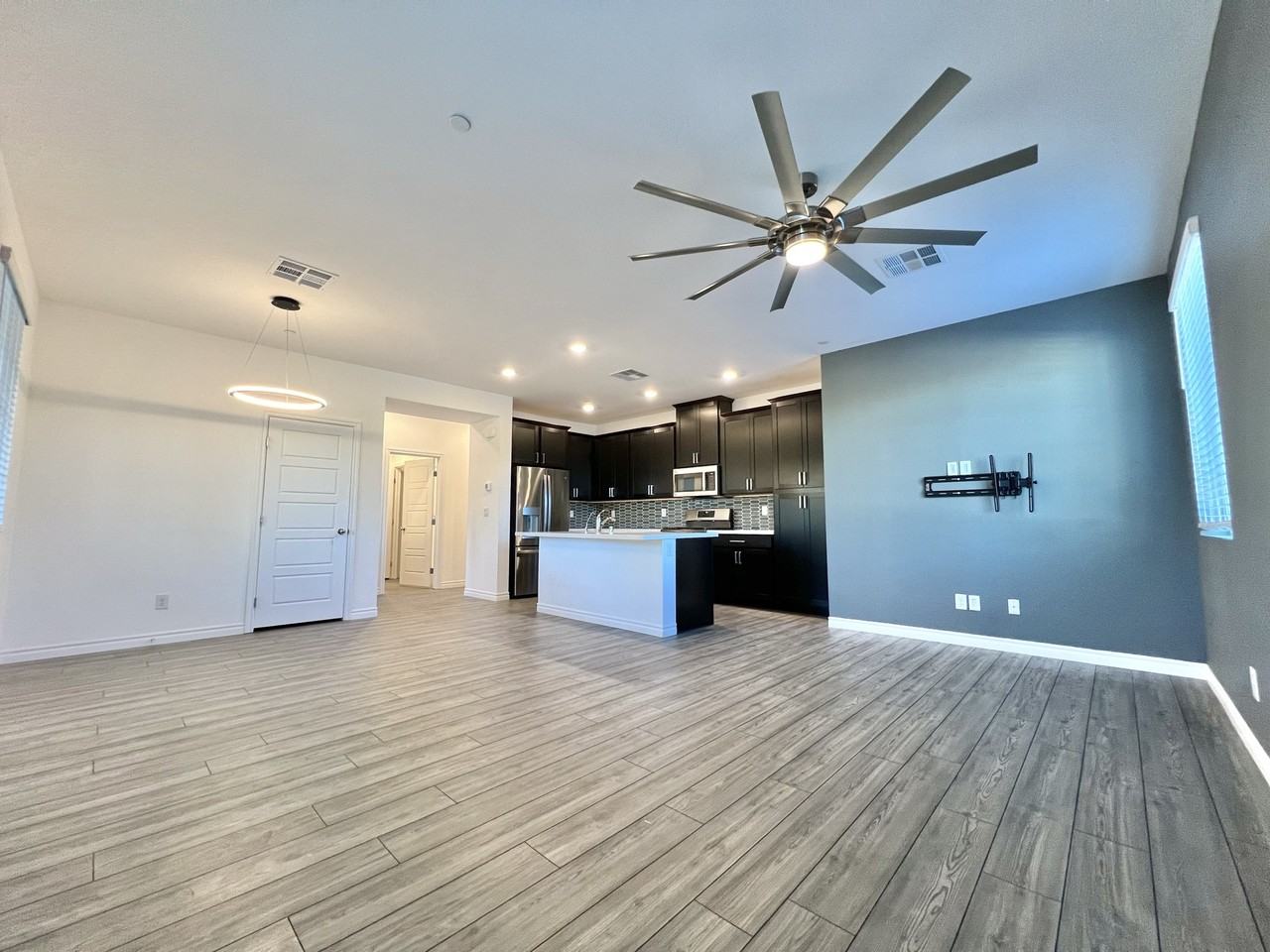 20 Barbara Ln #41 - Photo 6 of 28