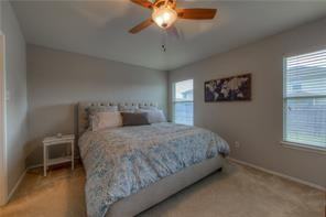 1004 Gentry Dr #1 - Photo 5 of 20