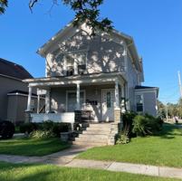featured image of 2539 Cherry St #4
