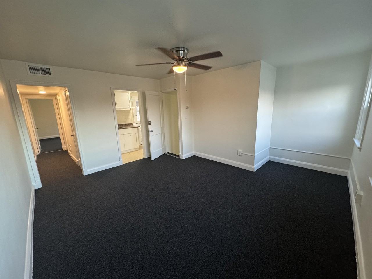 42 Warren Rd #B - Photo 4 of 14