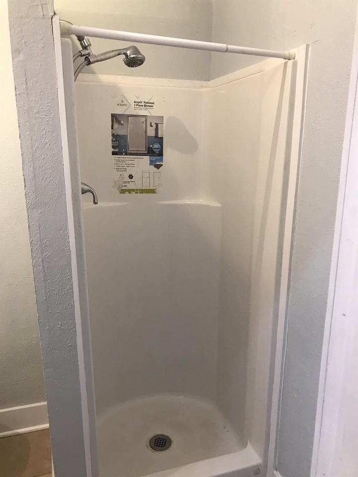 219 E 3rd St #1 - Photo 6 of 11
