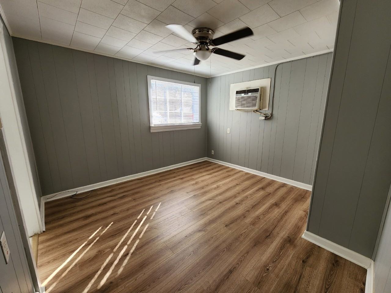 349 Hickory Hts Apt B - Photo 6 of 8