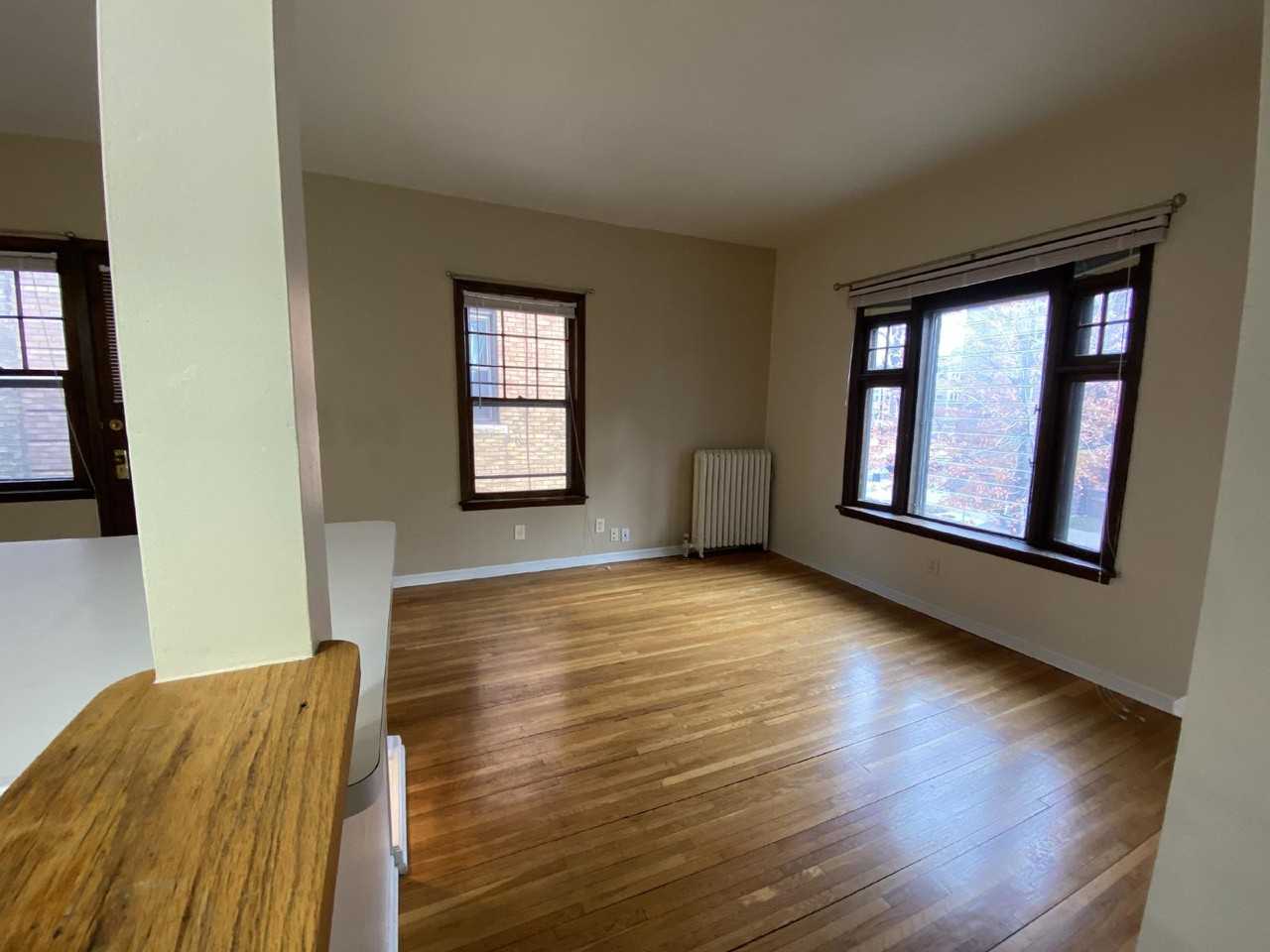 2006 2006/2008  Dupont Ave S #5 - Photo 7 of 21