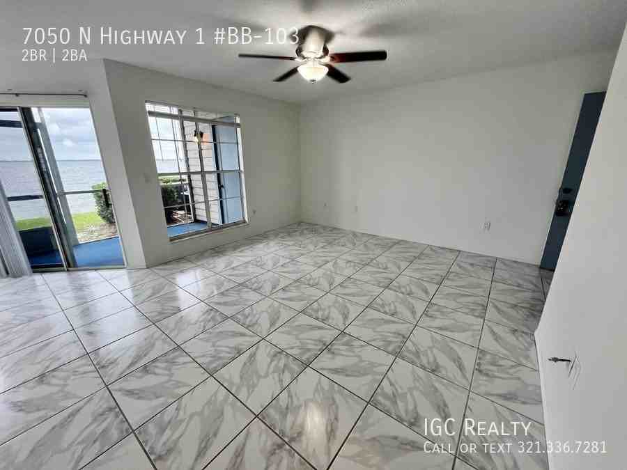 7050 N Highway 1 - Photo 3 of 23