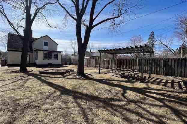 1628 Valmont Ave - Photo 3 of 5