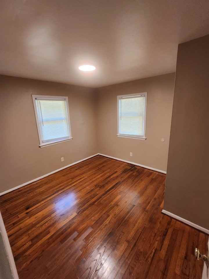 2844 Club Plaza Rd #1 - Photo 2 of 8