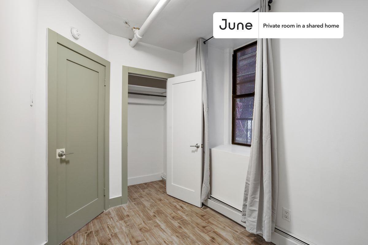 184 Claremont Ave #C - Photo 2 of 15