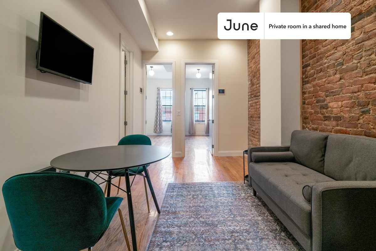 148 Grove St #A - Photo 6 of 18