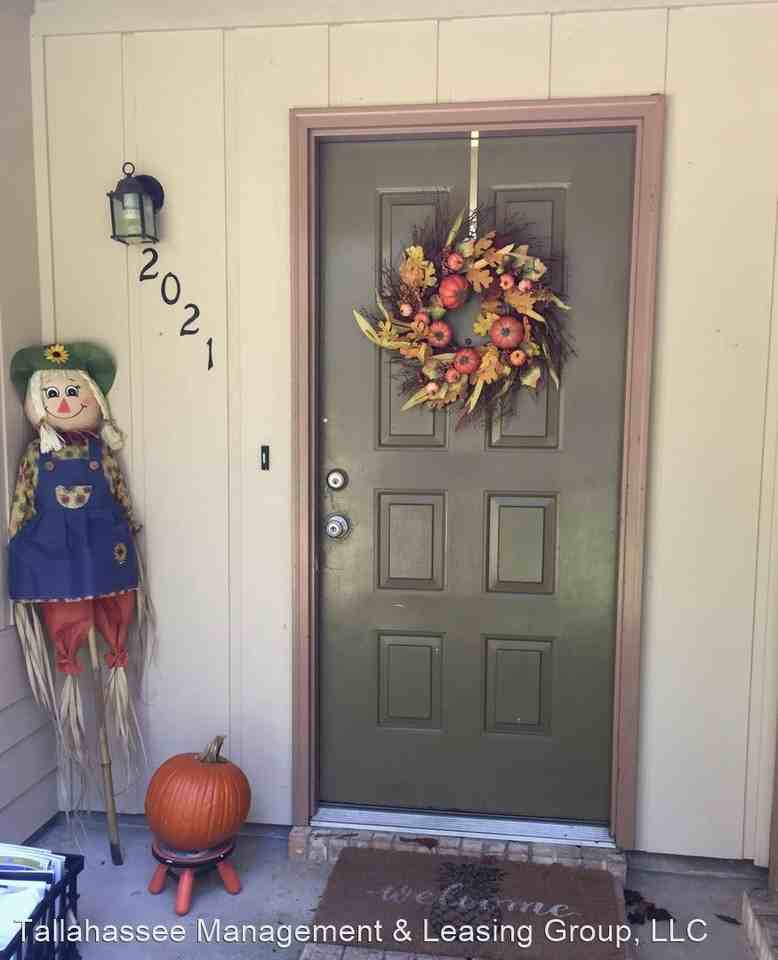 2021 Sandcastle Dr - Photo 2 of 11