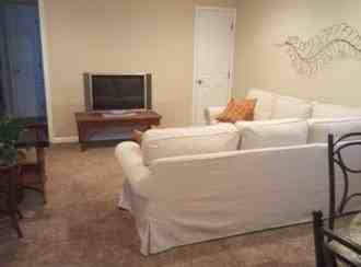 4029 Woodcliffe Ave #1 - Photo 3 of 5