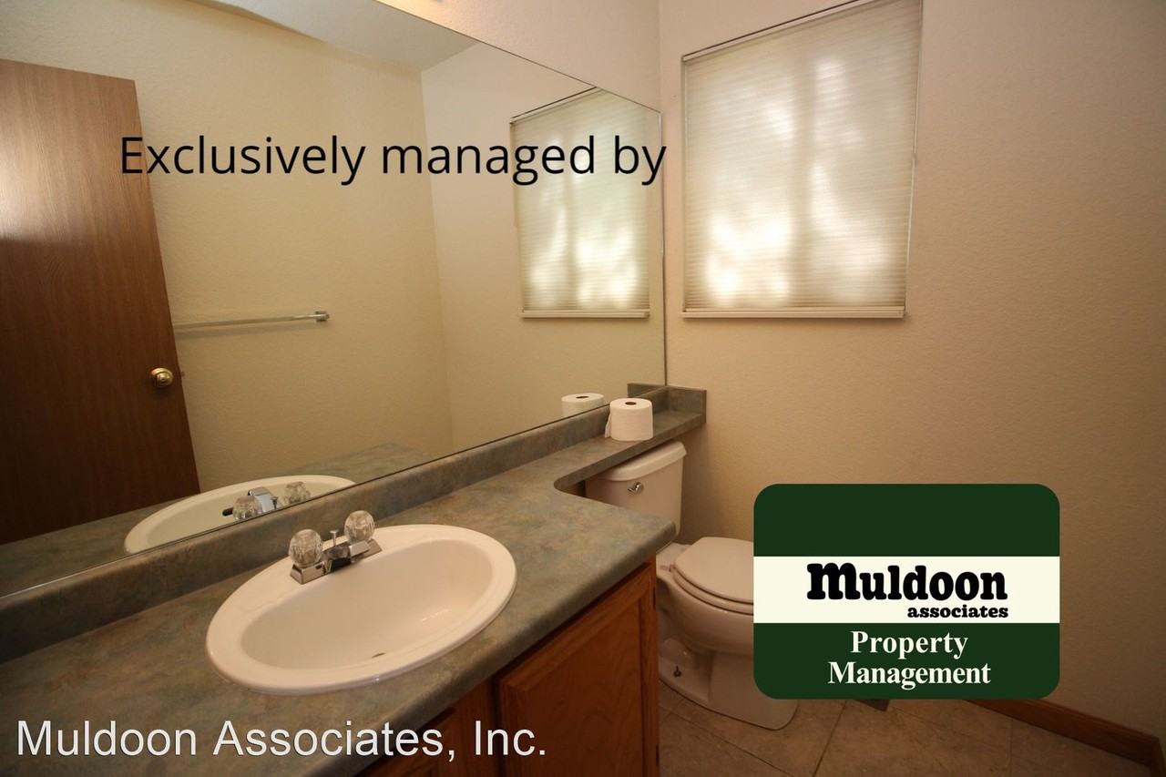 750 Stargate Dr - Photo 2 of 10