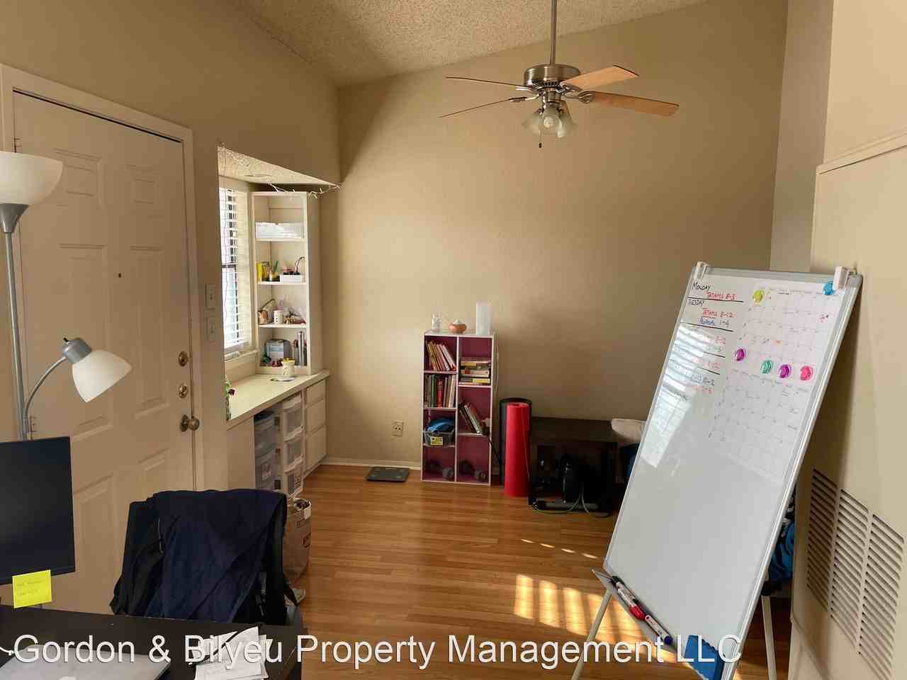 3316 Guadalupe St. - Photo 3 of 13