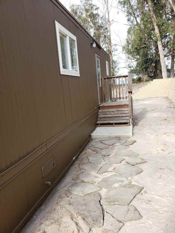 1680 Noyes Rd - Photo 3 of 16