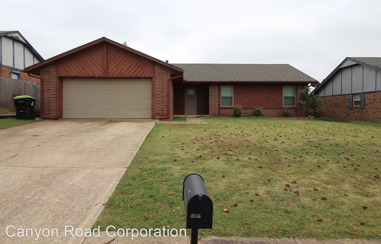 4716 Forest Hills Dr - Photo 2 of 42