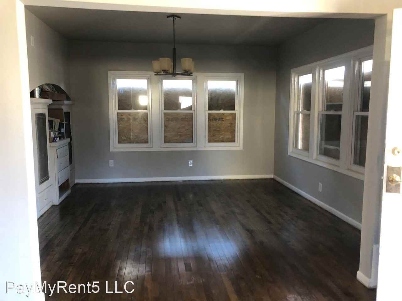 5568 N 38th St - Photo 2 of 10