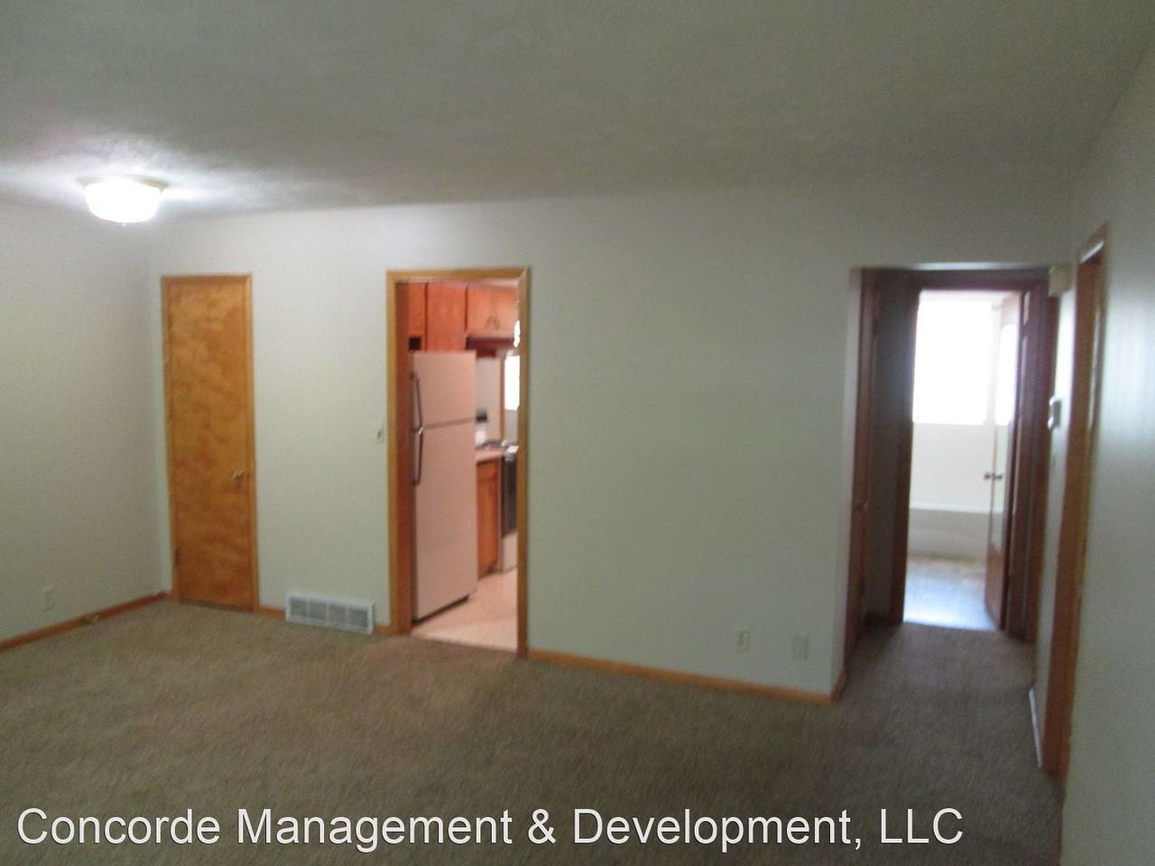 2838 & 2842 D St. - Photo 3 of 15