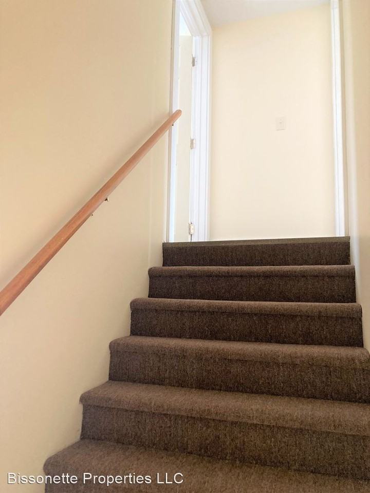 45 Willow St - Photo 3 of 15