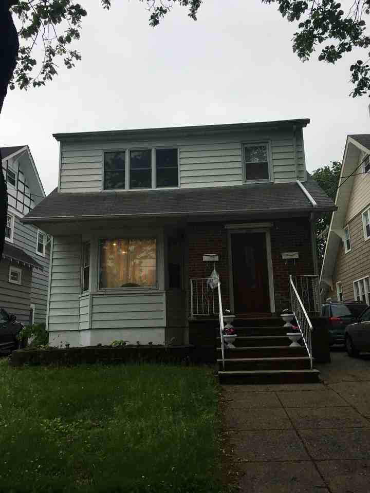 129 Union Ave - Photo 2 of 18