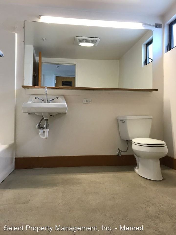 515 W Main St - Photo 3 of 5