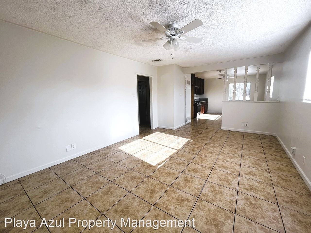1921 Baker St - Photo 2 of 13