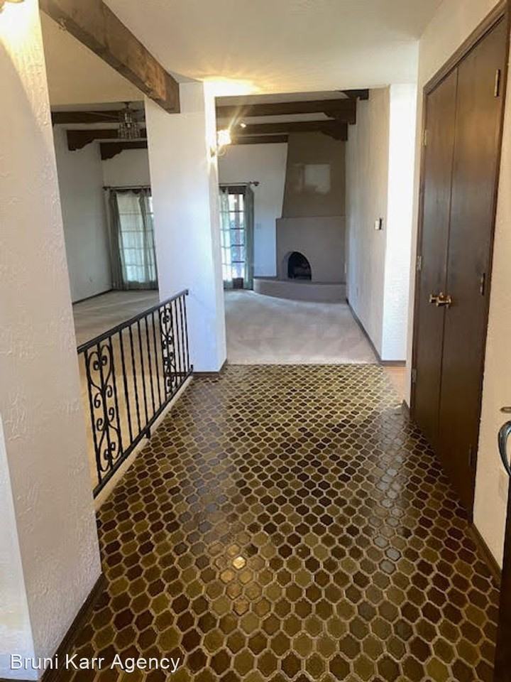 4612 Greene St Nw - Photo 2 of 14