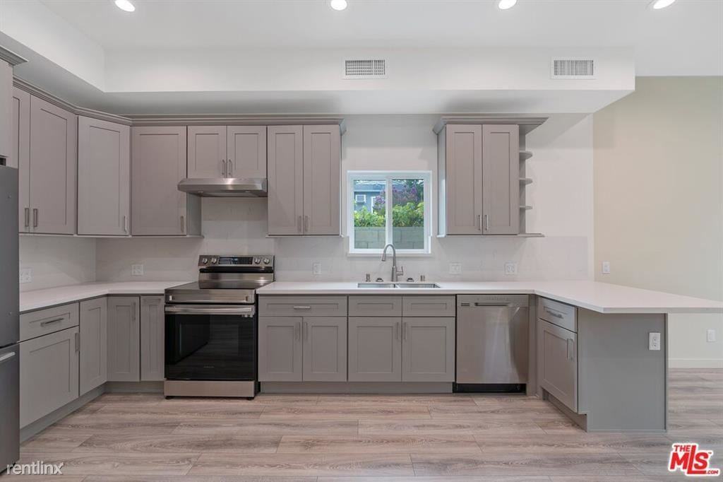 3500 1/2 La Clede Ave - Photo 2 of 10