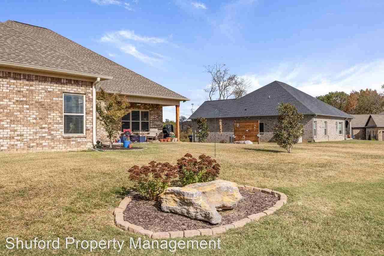 5158 Vinnie Dell Dr - Photo 2 of 49