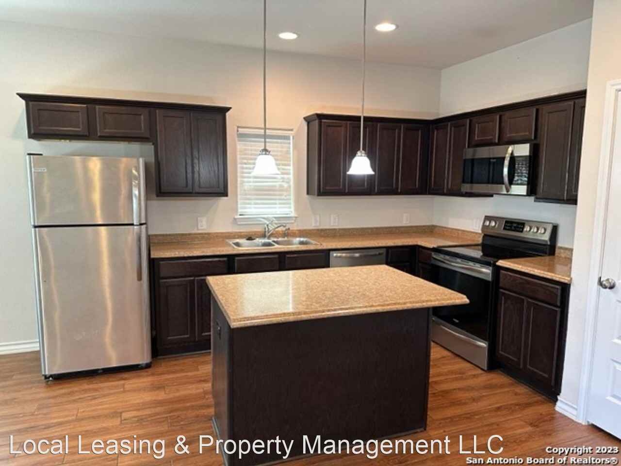 1306 Garden Dusk - Photo 3 of 18