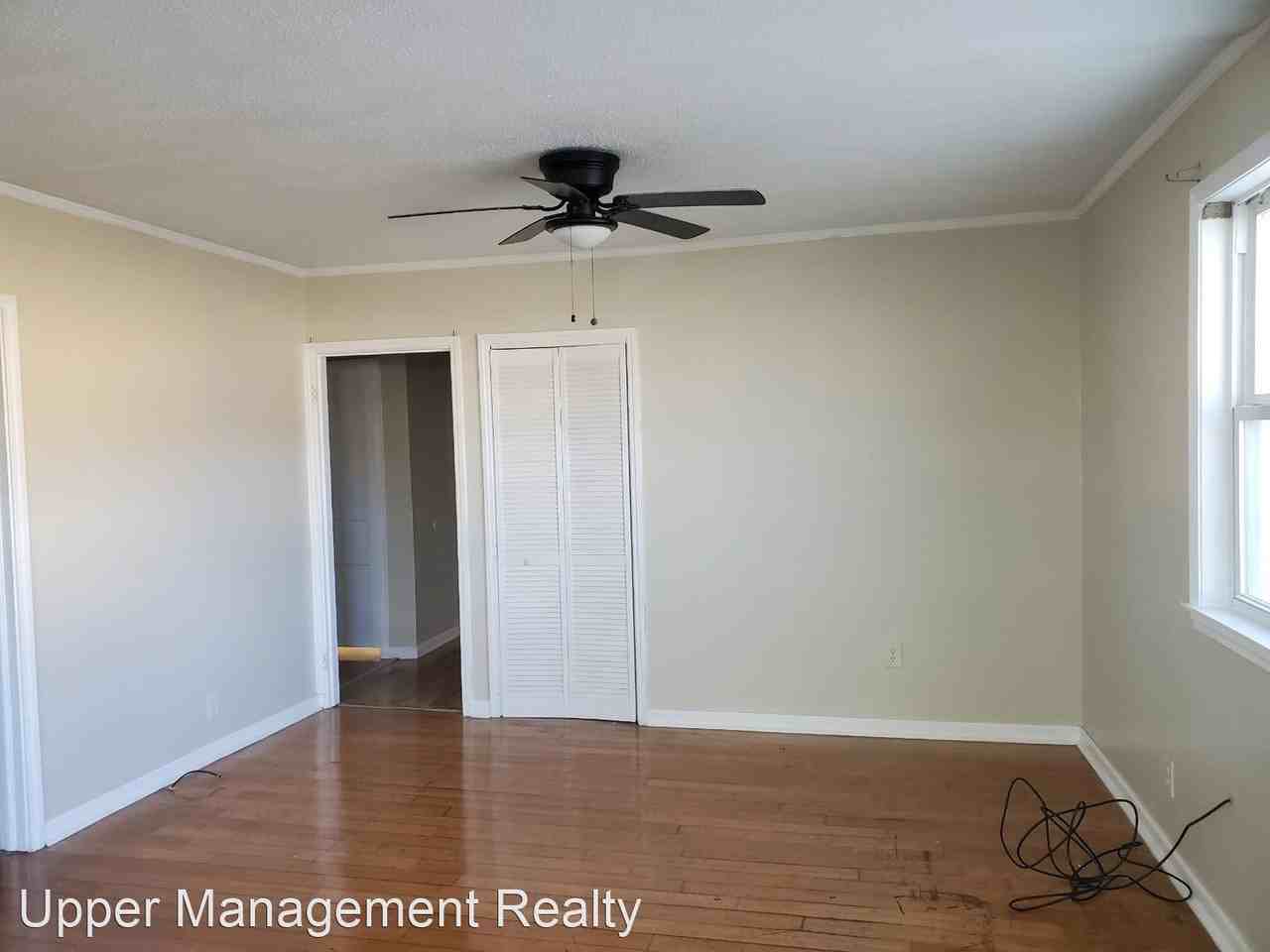 3611- 3613 Bruxelles - Photo 3 of 12