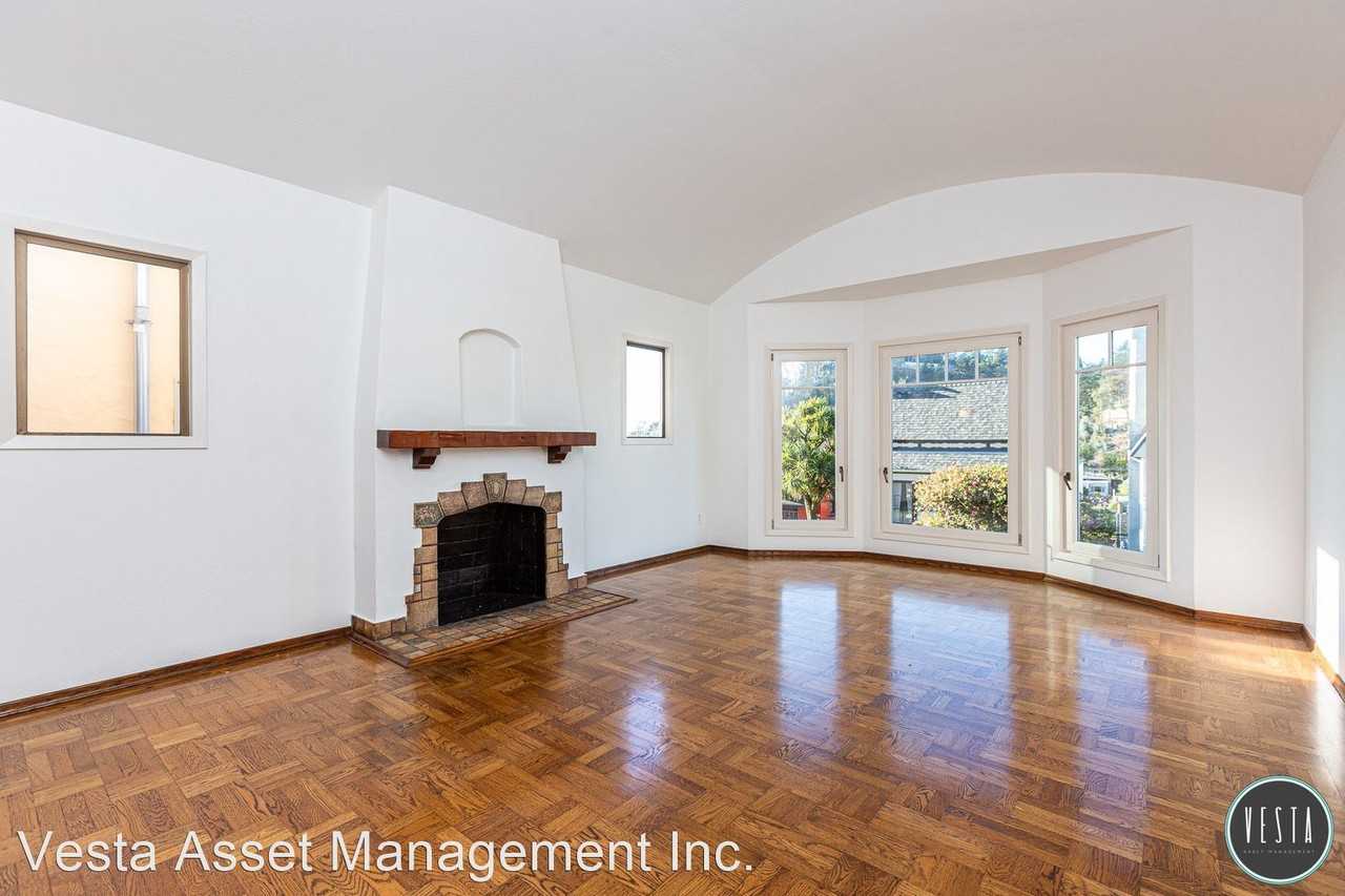 229 Juanita Way - Photo 2 of 35