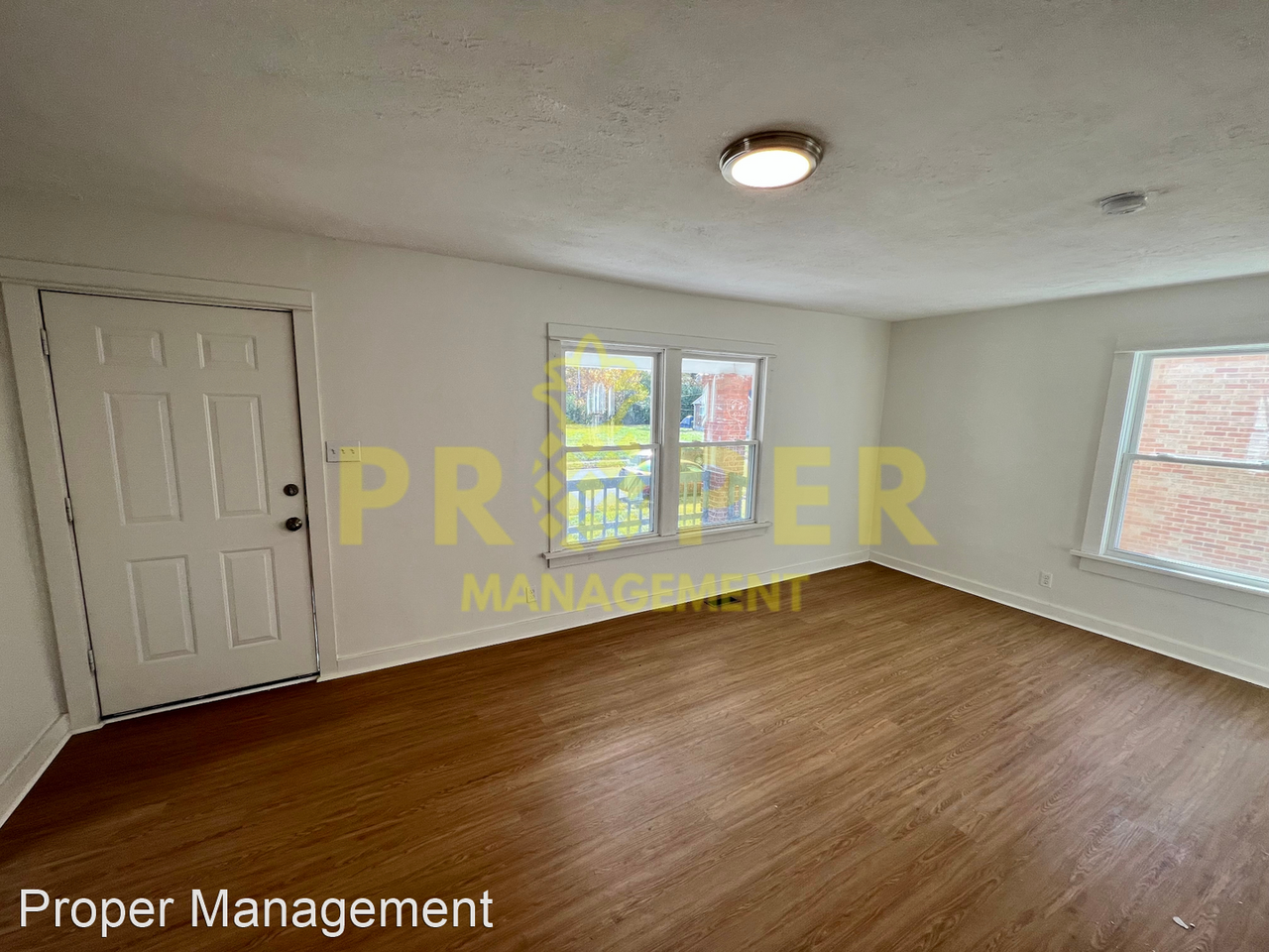 237 Victor Ave - Photo 2 of 11