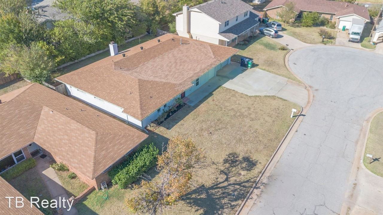 7321 Crown Point Rd - Photo 3 of 50