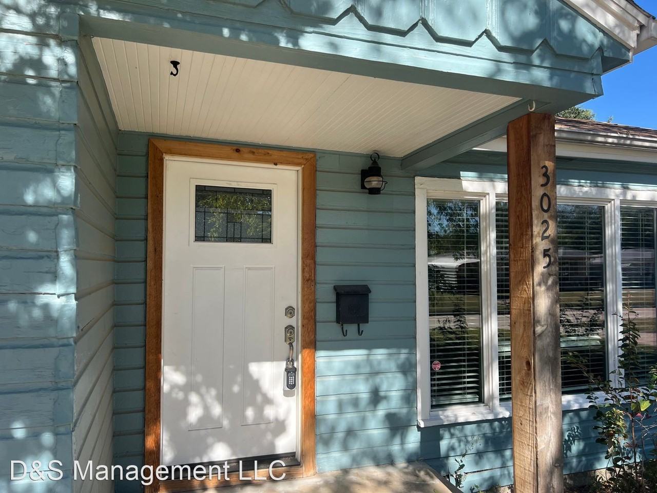 3025 Cashion Pl - Photo 2 of 15