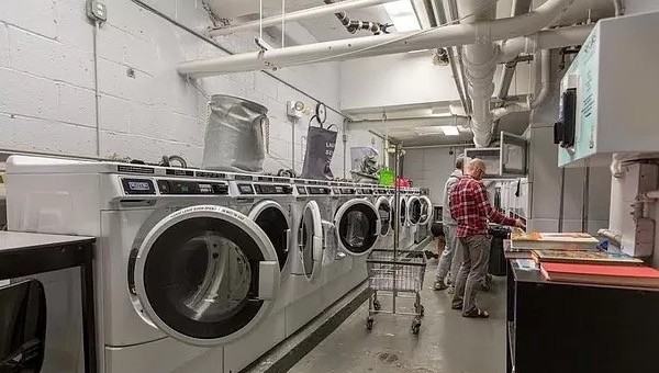 143 E 16th St #0 - Photo 5 of 5