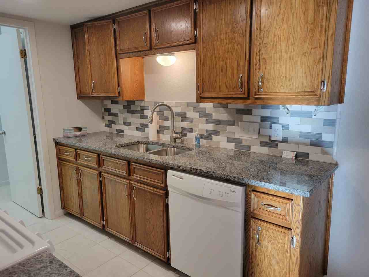 320 Tamara Dr #B - Photo 2 of 3