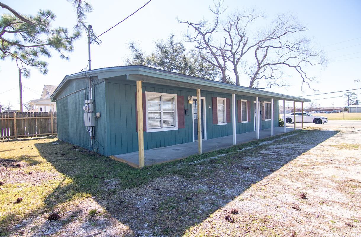 4007 Common St - Photo 2 of 2