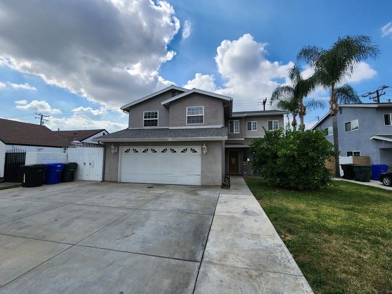 13308 Mystic St - Photo 3 of 43