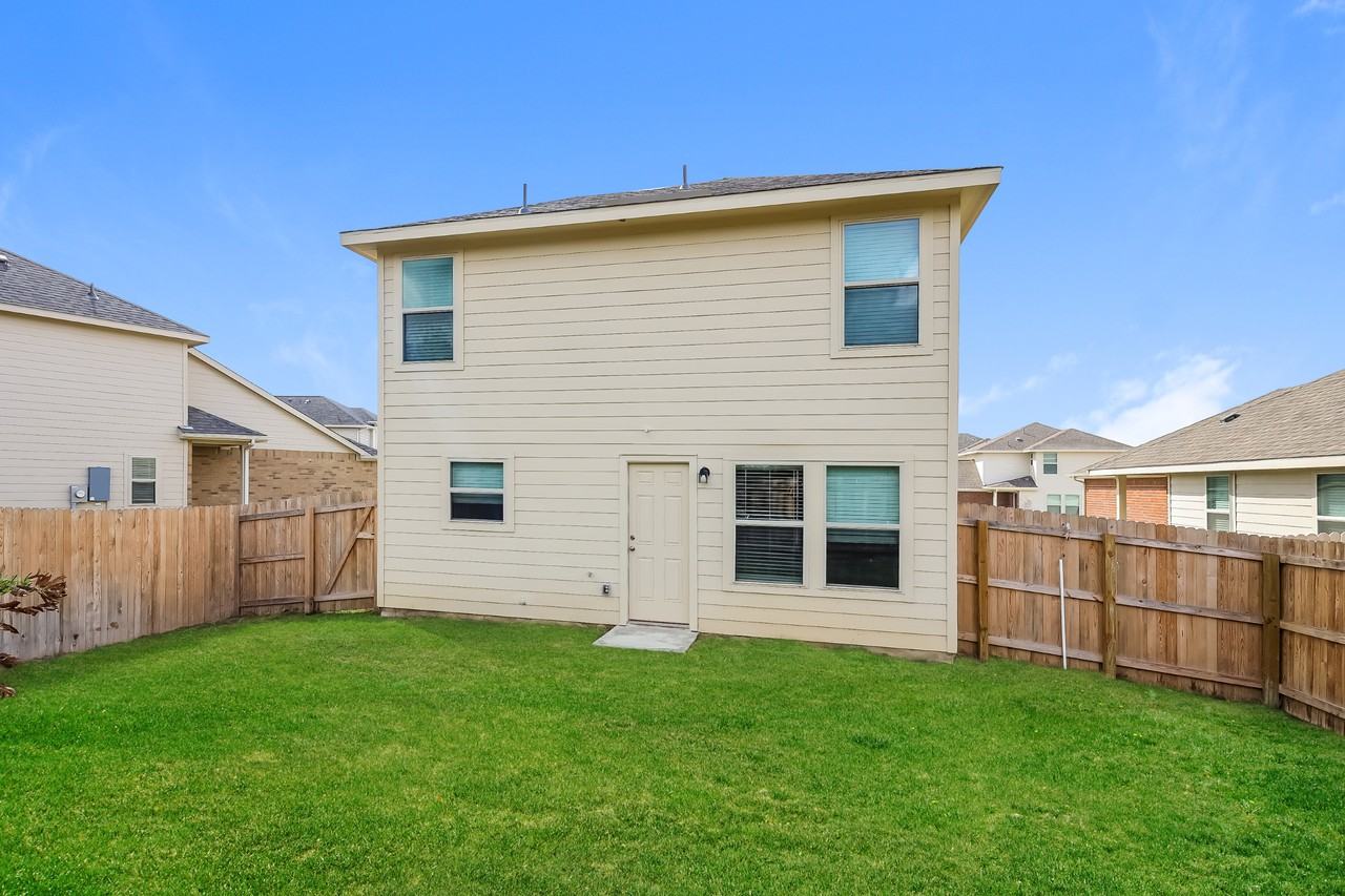 3607 Somers Crst - Photo 3 of 16