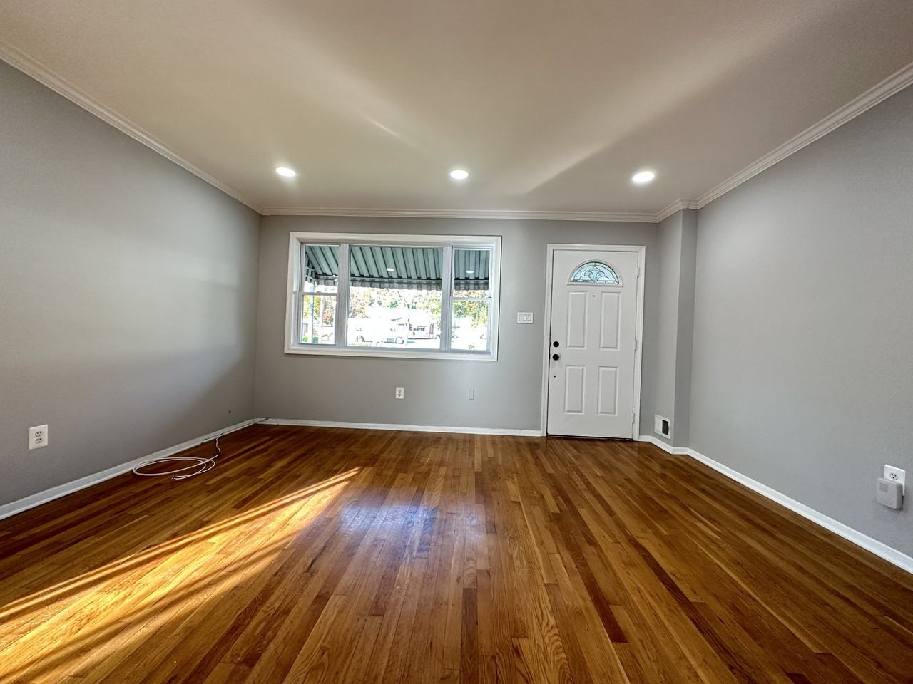 4116 Duke St - Photo 3 of 16