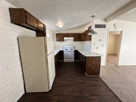 3020 N Balboa Ave #6 - Photo 1 of 1
