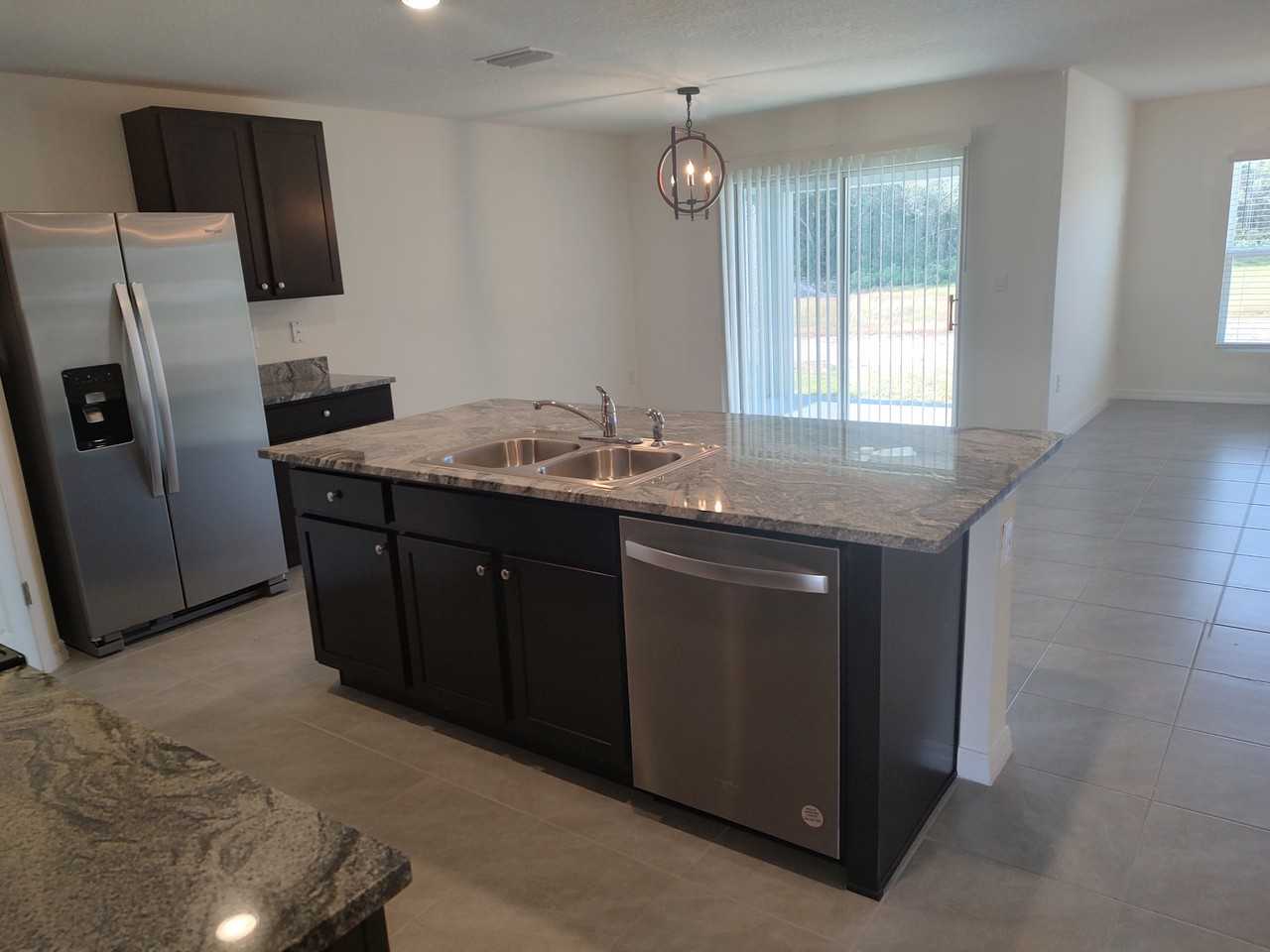 11382 Timber Grove Ln - Photo 3 of 19