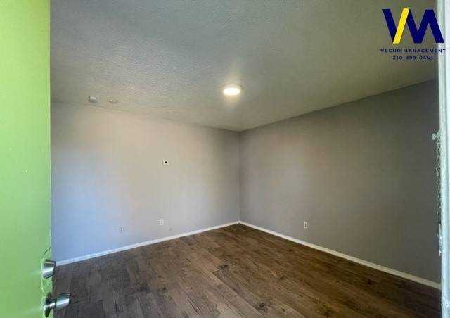 102 E Cheryl Dr #4 - Photo 2 of 11