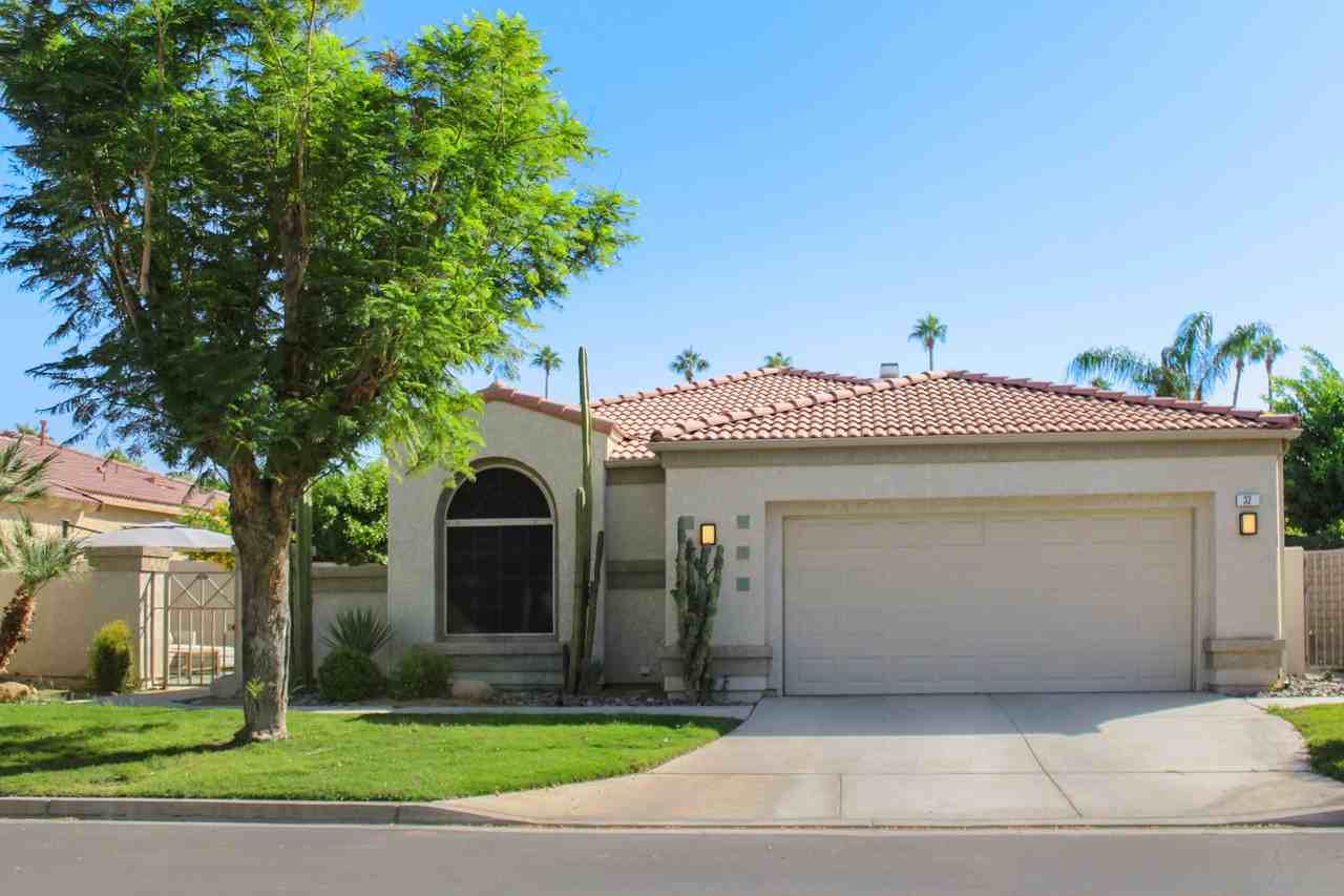 32 Vistara Dr, Rancho Mirage, CA 92270 3 Bedroom House for 3,200/month