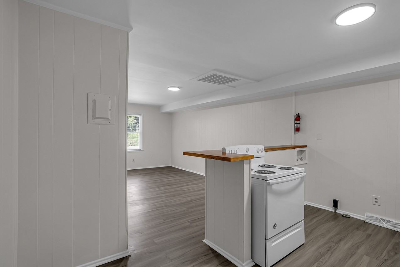 Bethel - Photo 6 of 25