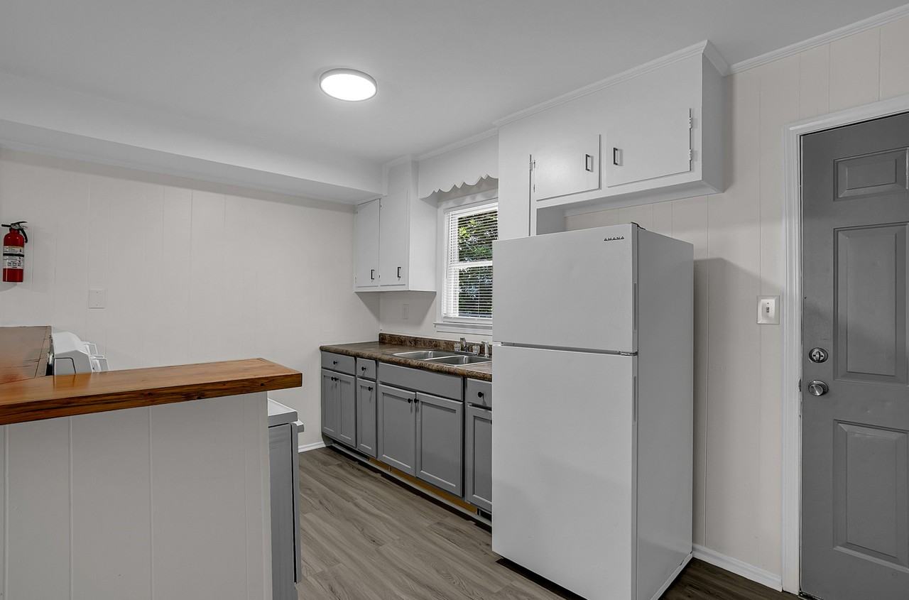 Bethel - Photo 7 of 25